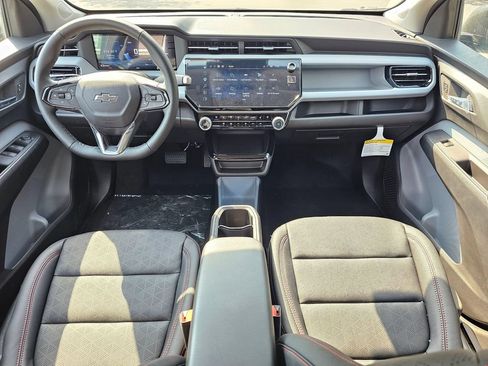 New 2027 Chevrolet Bolt RS FWD image 17