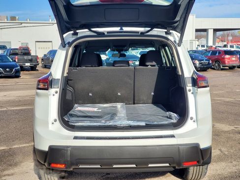 New 2026 Nissan Rogue SV w/ Cold Weather Package image 8