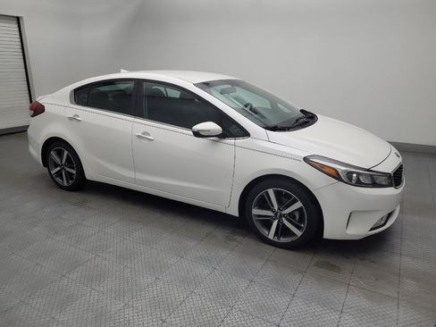 Used 2017 Kia Forte EX FWD image 11