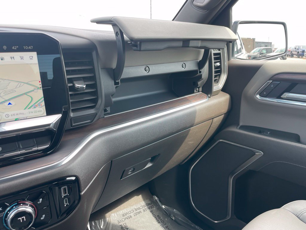 Used 2025 GMC Sierra 1500 SLT AWD/4WD image 54