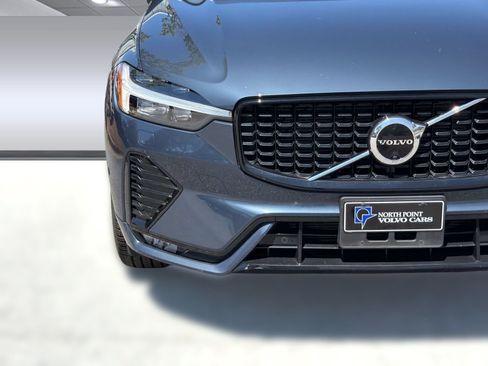Used 2024 Volvo XC60 B5 Plus w/ Protection Package Premier AWD/4WD image 6
