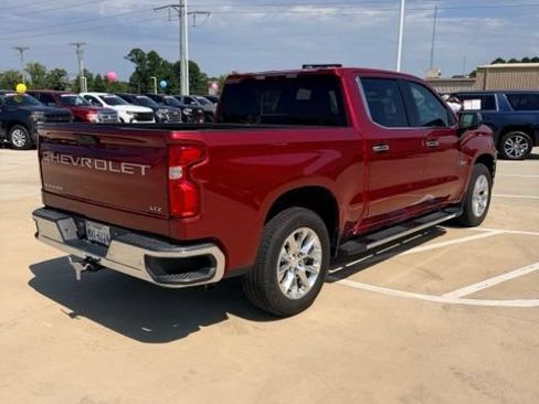 Used 2019 Chevrolet Silverado 1500 LTZ w/ LTZ Texas Edition RWD image 5