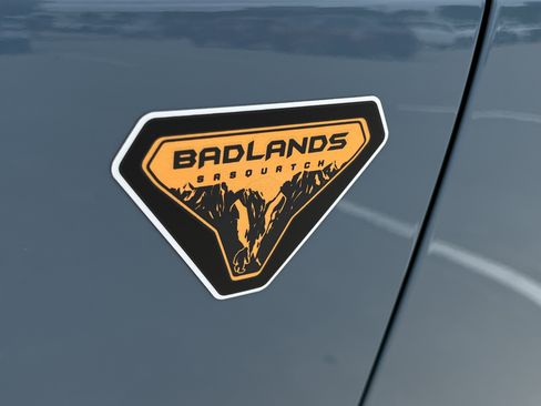 Used 2021 Ford Bronco Badlands AWD/4WD image 35