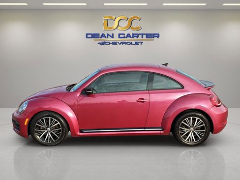 Used 2017 Volkswagen Beetle #PinkBeetle image 10