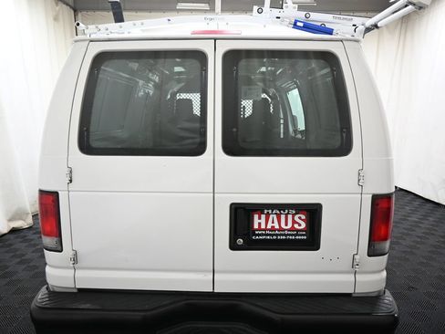 Used 2014 Ford E-150 and Econoline 150 RWD image 11