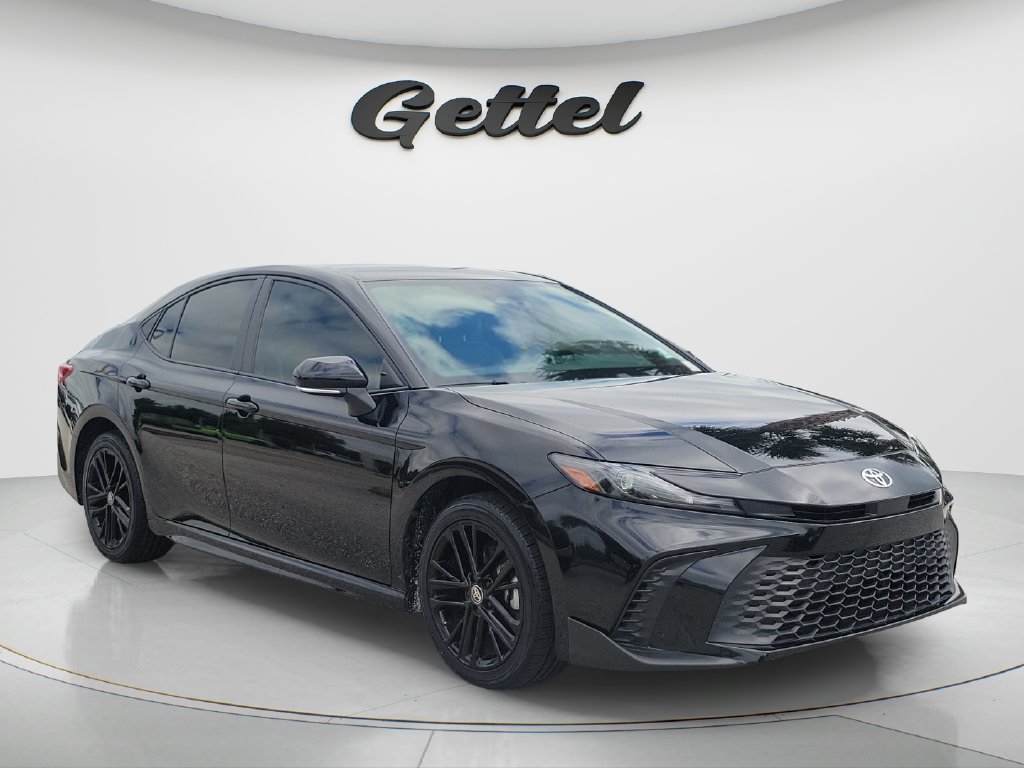Certified 2025 Toyota Camry SE w/ Convenience Package AWD/4WD image 3