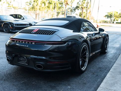 Used 2020 Porsche 911 Carrera 4S AWD/4WD image 14
