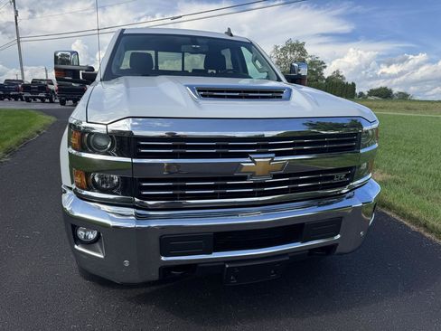 Used 2018 Chevrolet Silverado 2500 LTZ w/ Duramax Plus Package AWD/4WD image 8