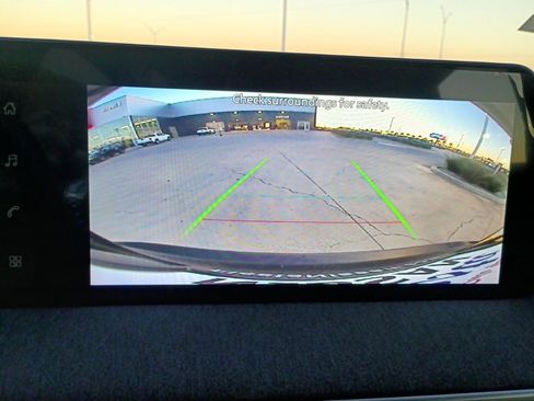 New 2026 Nissan Kicks SV image 13