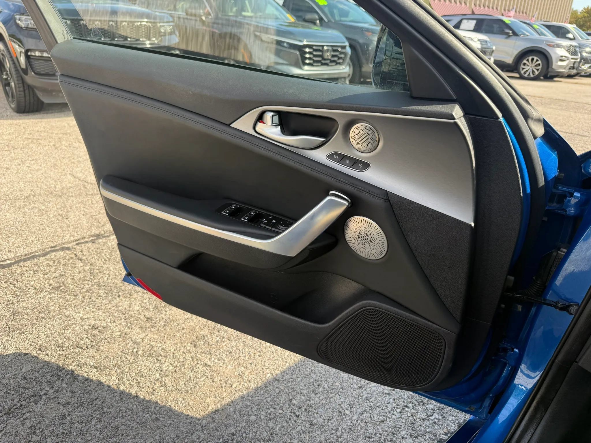 Used 2018 Kia Stinger GT2 AWD/4WD image 22