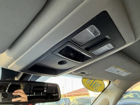 Used 2018 RAM 2500 Lone Star image 19