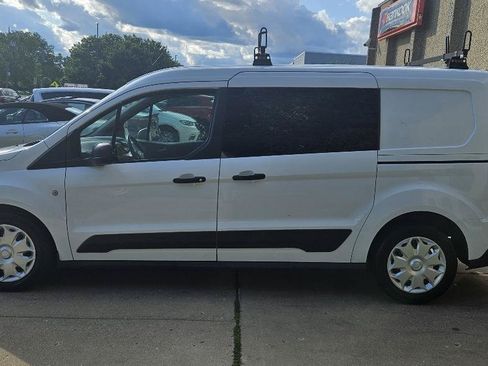 Used 2018 Ford Transit Connect XLT FWD image 4