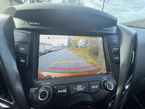 Used 2016 Hyundai Veloster Turbo image 24