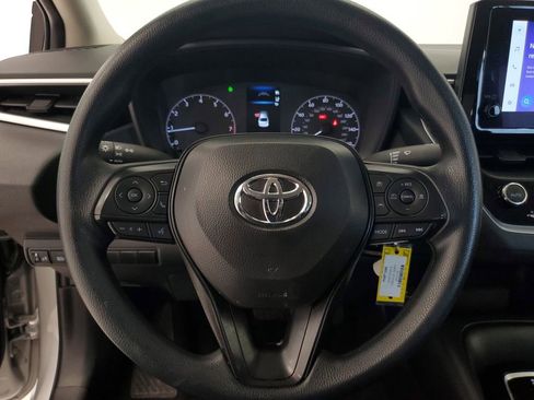 Used 2025 Toyota Corolla LE image 14