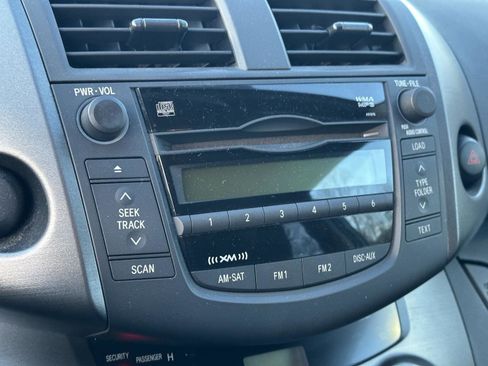 Used 2010 Toyota RAV4 Sport image 12