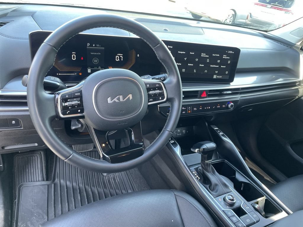 Certified 2024 Kia Sorento S AWD/4WD image 10
