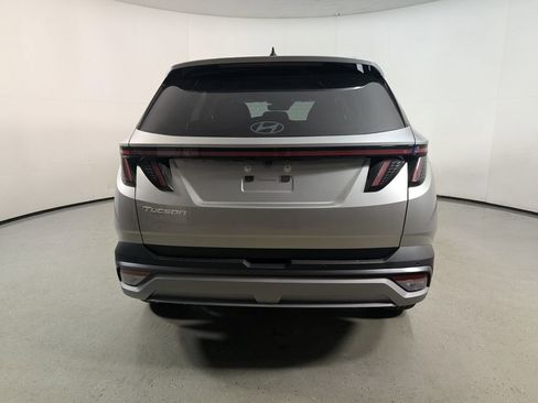 New 2026 Hyundai Tucson Limited FWD image 6