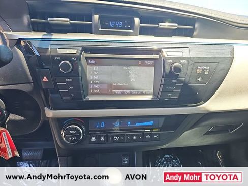 Used 2014 Toyota Corolla LE FWD image 19