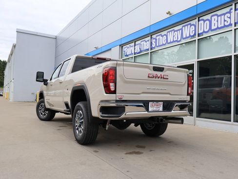 New 2026 GMC Sierra 2500 SLE w/ Max Trailering Package AWD/4WD image 45