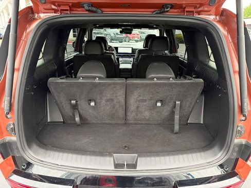 Used 2024 Hyundai Santa Fe Calligraphy AWD/4WD image 18