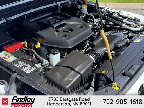 Used 2021 Jeep Wrangler Unlimited Sahara AWD/4WD image 31