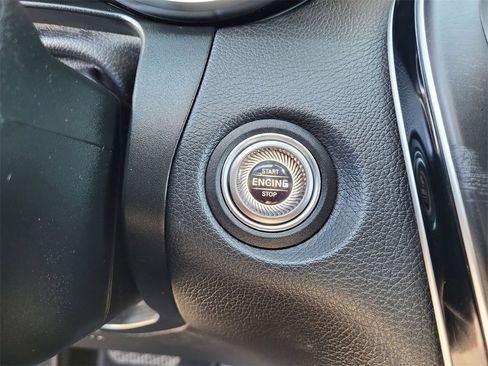 Used 2022 Mercedes-Benz GLC 300 GLC 300 image 17