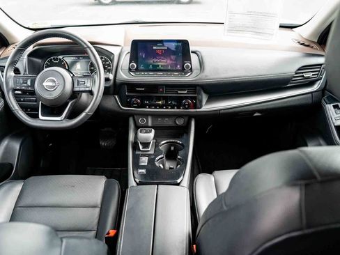 Used 2023 Nissan Rogue SV w/ SV Premium B Package FWD image 25
