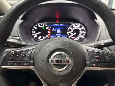Used 2019 Nissan Altima 2.5 S FWD image 10