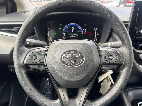 Certified 2026 Toyota Corolla LE image 21