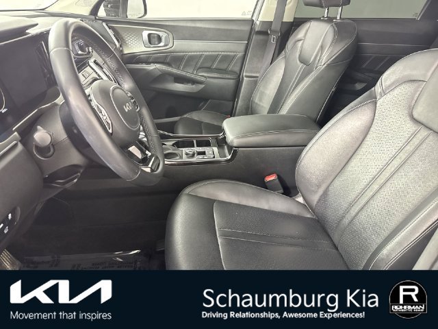 Used 2023 Kia Sorento SX FWD image 4