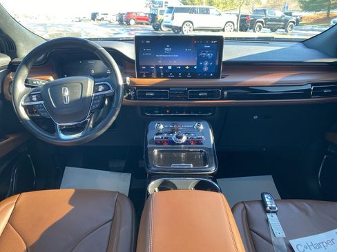 Used 2023 Lincoln Nautilus Reserve w/ Monochromatic Package image 22