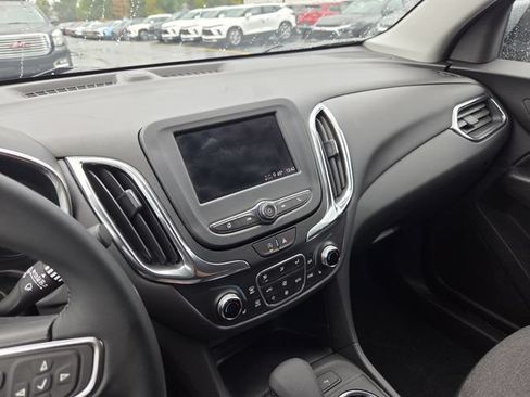 Certified 2024 Chevrolet Equinox LT w/ LPO, Floor Liner Package FWD image 29