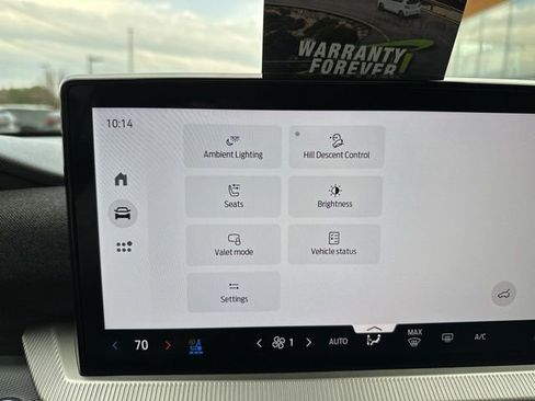 Used 2025 Ford Explorer ST AWD/4WD image 38