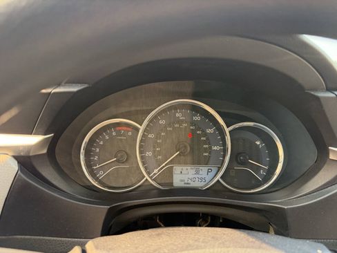 Used 2016 Toyota Corolla LE FWD image 36