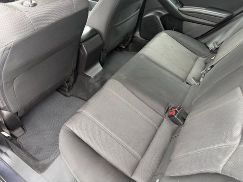 Used 2017 Subaru Impreza 2.0i Premium image 21