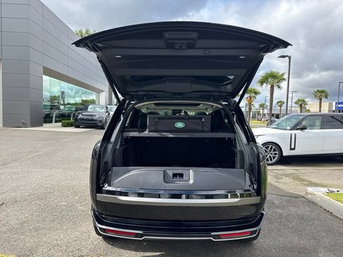 New 2026 Land Rover Range Rover SE AWD/4WD image 16