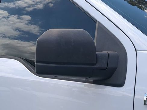 Used 2019 Ford F150 XL w/ Equipment Group 101A Mid AWD/4WD image 12