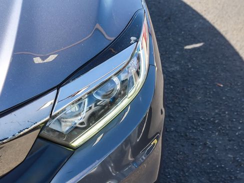 Used 2019 Honda HR-V EX image 13