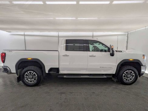 Used 2023 GMC Sierra 3500 SLT w/ SLT Premium Package image 7