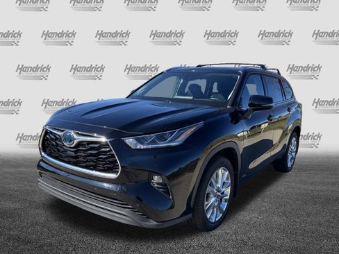 Used 2022 Toyota Highlander Limited image 5