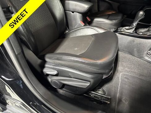 Used 2021 Jeep Compass Latitude AWD/4WD image 37