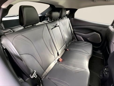 Used 2021 Ford Mustang Mach-E Premium image 27