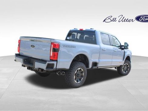 New 2026 Ford F250 Lariat w/ Tremor Off-Road Package AWD/4WD image 3