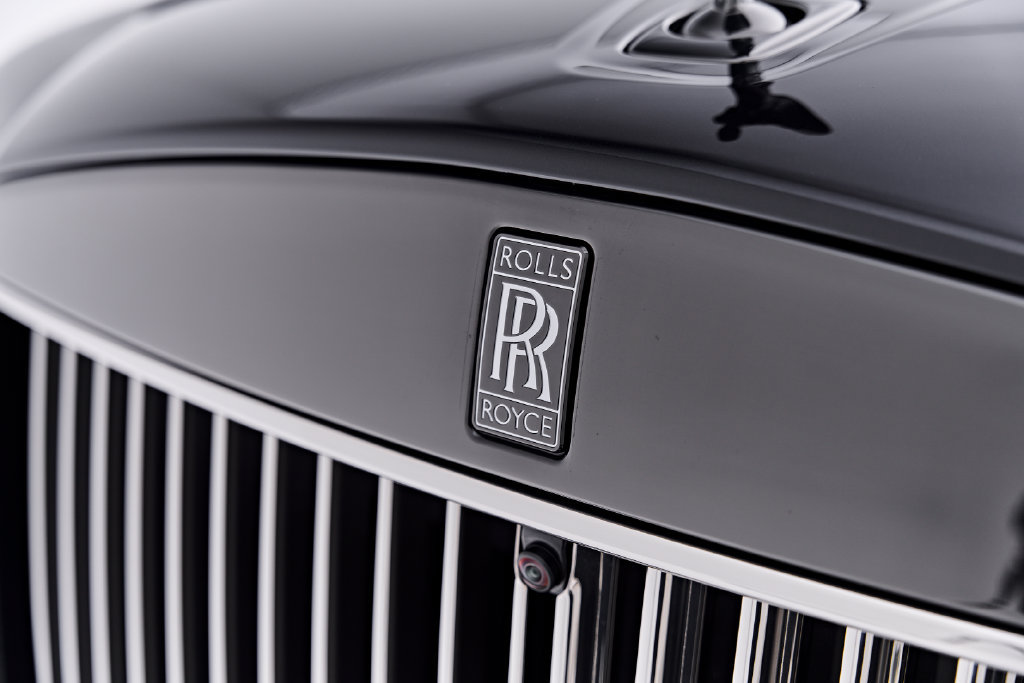 Used 2025 Rolls-Royce Cullinan Black Badge AWD/4WD image 21