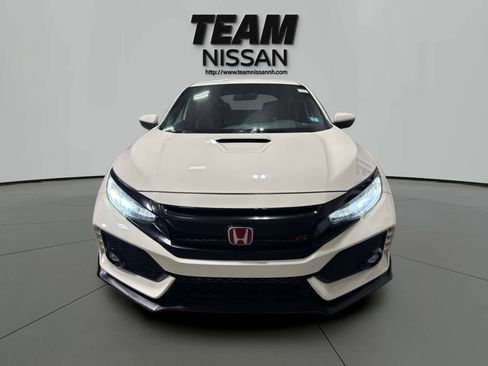 Used 2019 Honda Civic Type R image 2