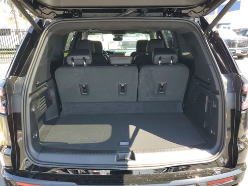 New 2026 GMC Acadia Denali Ultimate AWD/4WD image 8