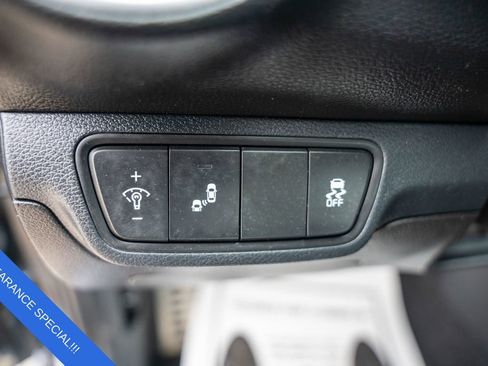 Used 2023 Kia Forte GT-Line w/ GT-Line Premium Package image 21