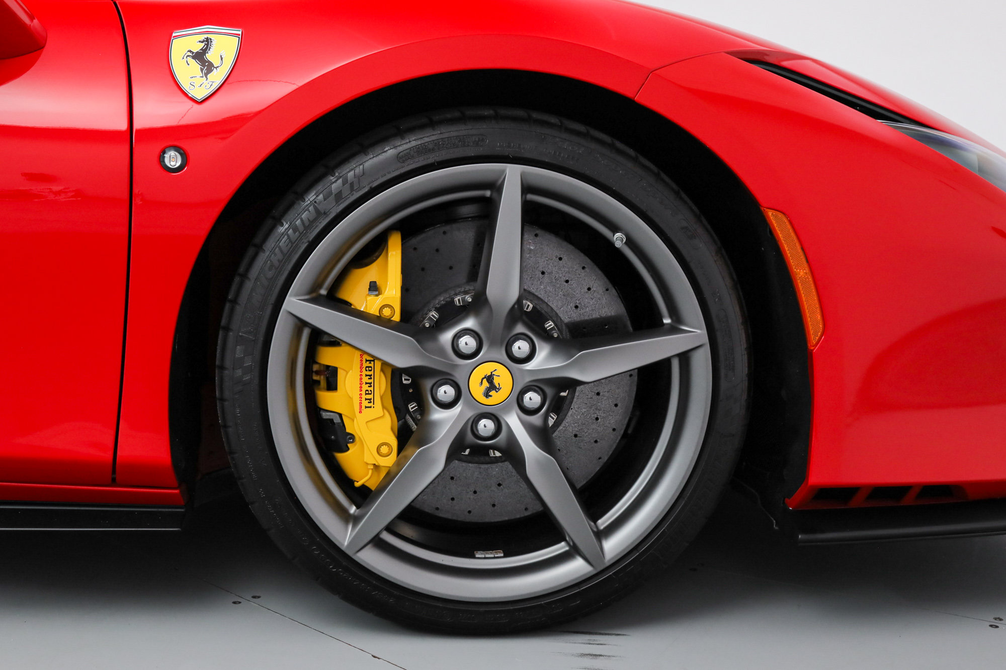 Certified 2023 Ferrari F8 Tributo RWD image 39