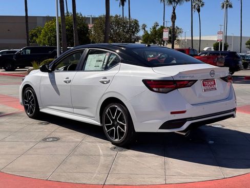New 2025 Nissan Sentra SR image 5