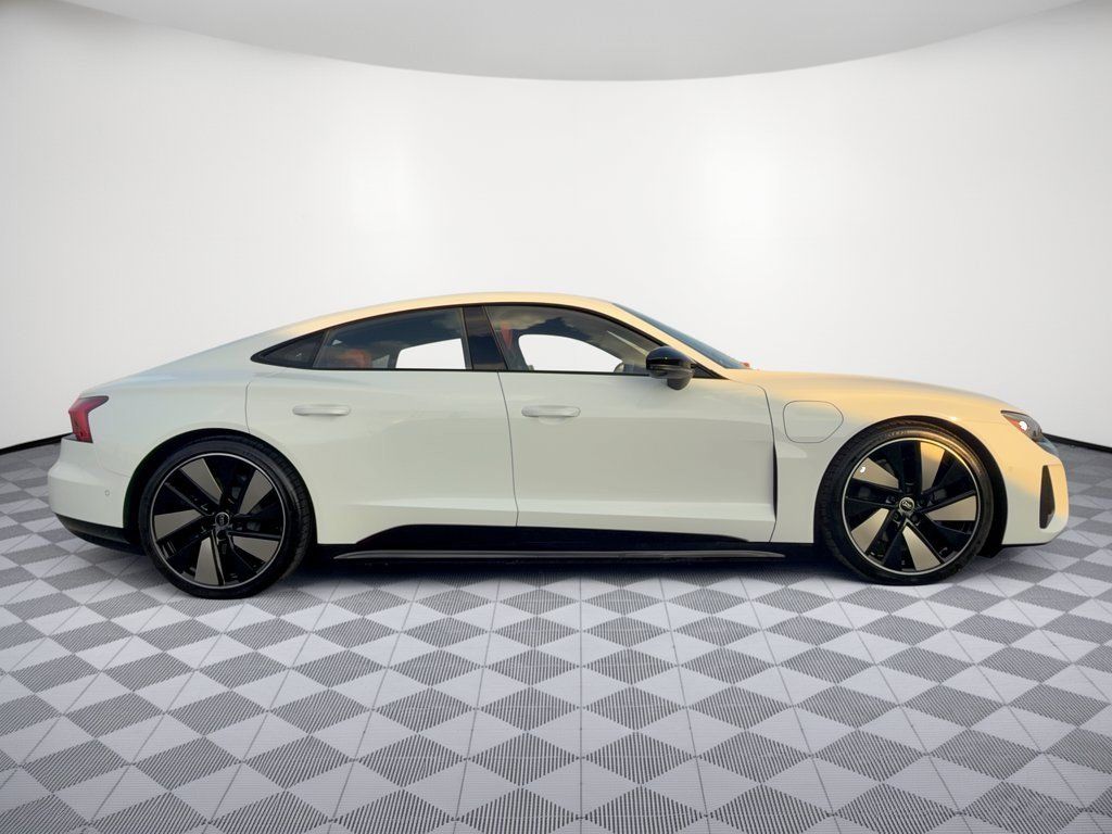 Used 2023 Audi e-tron GT Prestige w/ Prestige Package AWD/4WD image 8